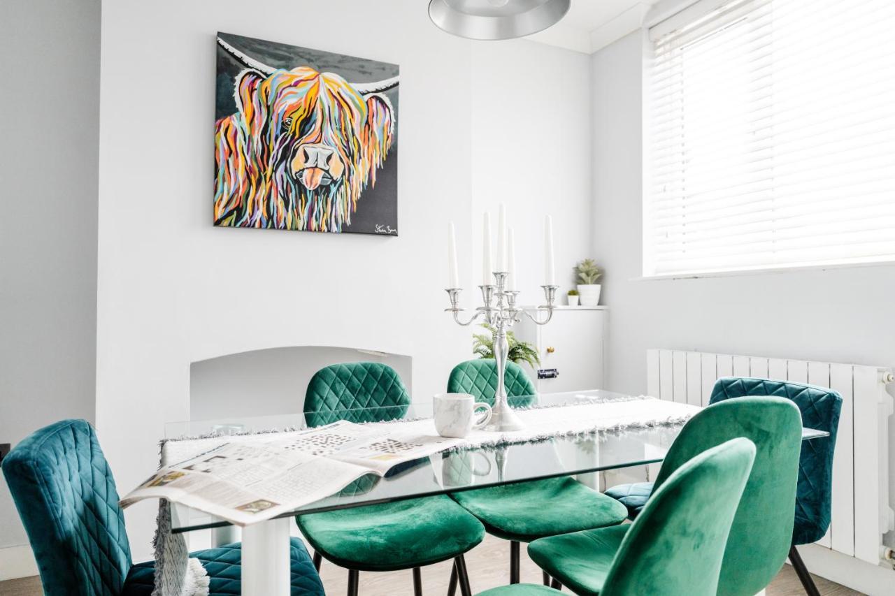 Churnet Valley Townhouse - Modern Cheadle House Villa Bagian luar foto